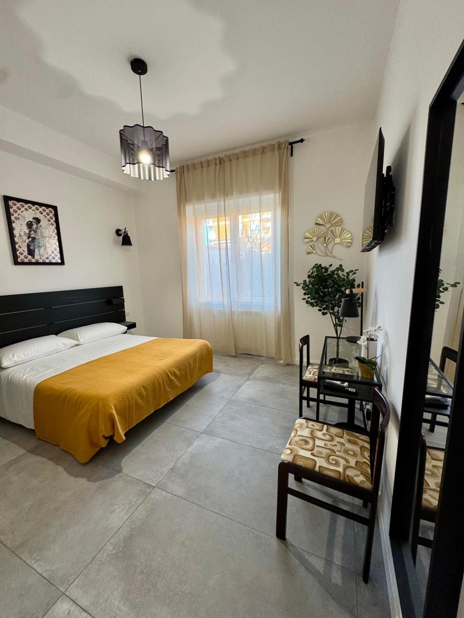 Fil Rouge Hotell Ciampino Exteriör bild